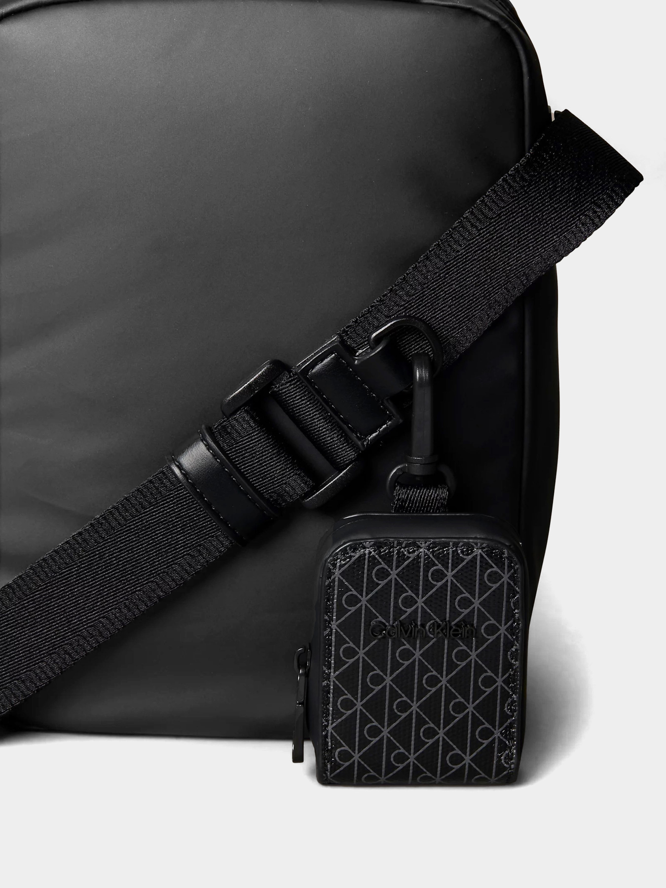 Мессенджер Calvin Klein PUFFER UTILITY REPORTER модель LV04D3200G-UB1 Фото