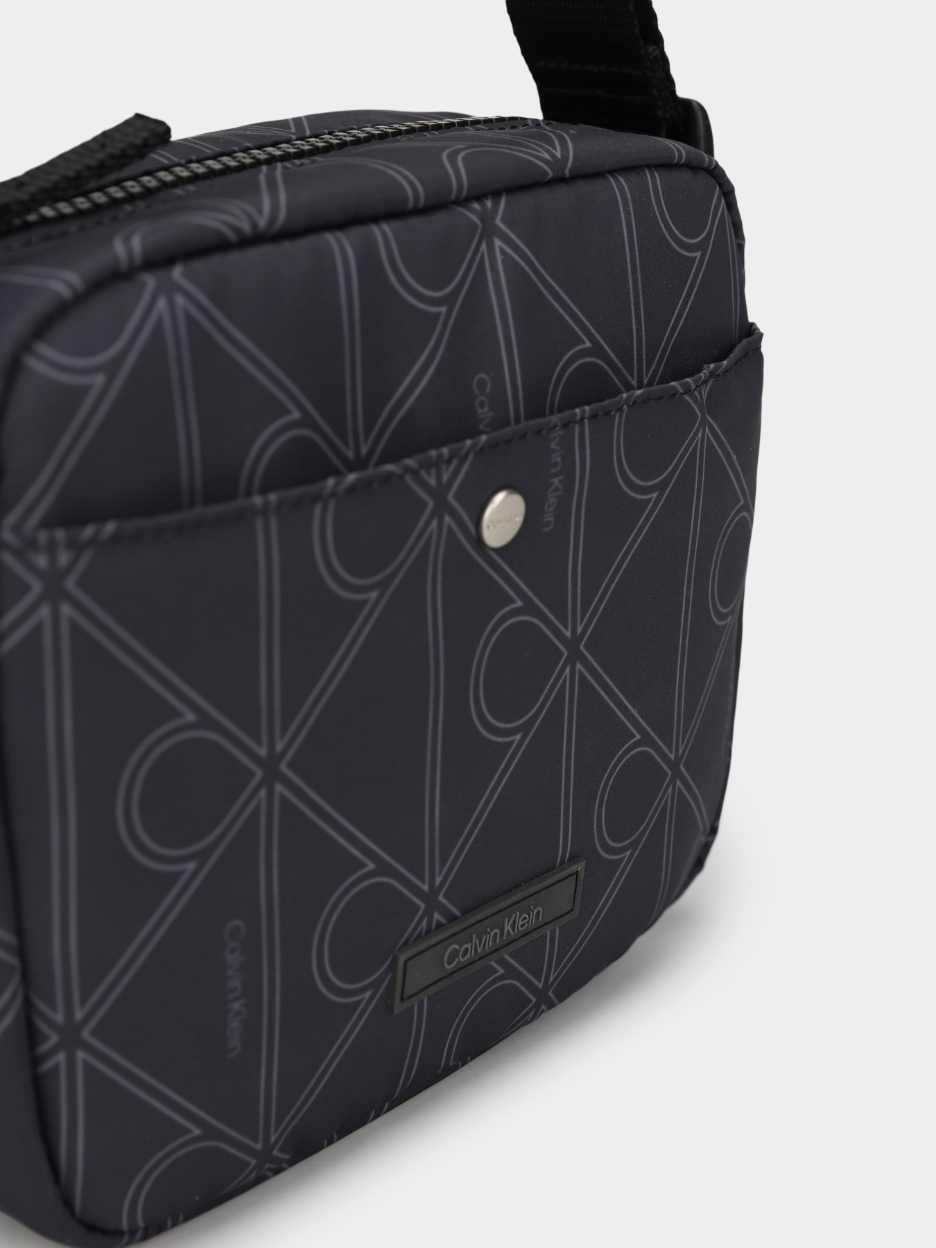 Сумка Calvin Klein PRINTED EMBLEM AOP NYLON CAMER модель LV04D3350G-8MN Фото