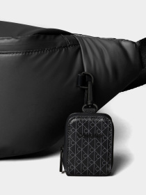 Поясна сумка Calvin Klein PUFFER UTILITY WAISTBAG модель LV04D3198G-UB1 Фото