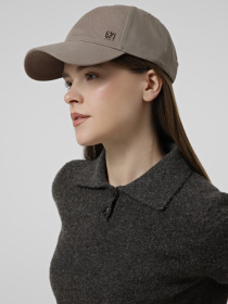 Кепка Calvin Klein EMBLEM HARDWARE BASEBALL CAP модель LV04F5059G-VFU Кепка Calvin Klein EMBLEM HARDWARE BASEBALL CAP модель LV04F5059G-VFU Фото