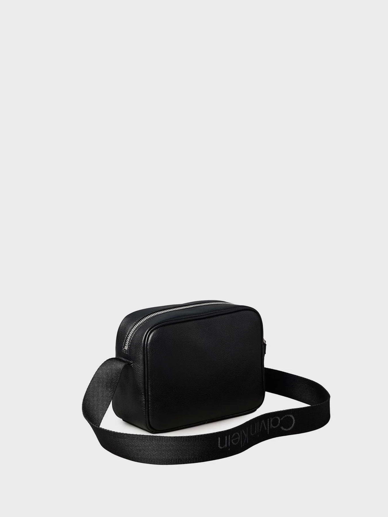 Сумки Calvin Klein WEBBING STRAP CAMERA BAG модель LV04D3129G-2ZW Фото