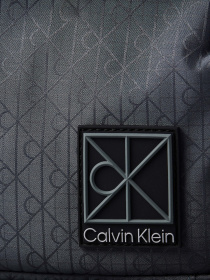 Сумки Calvin Klein UTILITY EMBLEM REPORTER модель LV04D3303G-CKP Фото