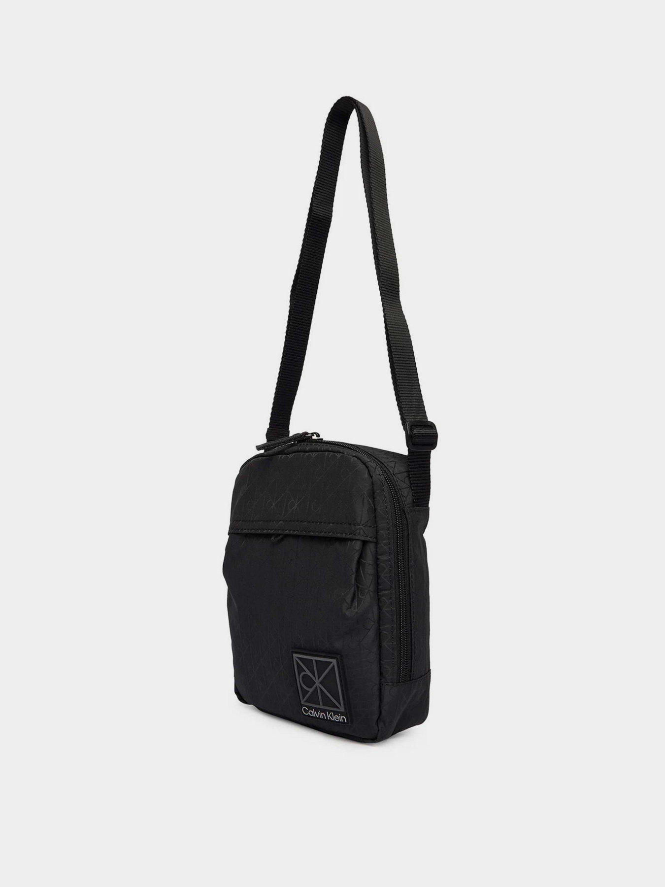 Сумки Calvin Klein UTILITY EMBLEM REPORTER модель LV04D3303G-UB1 Фото
