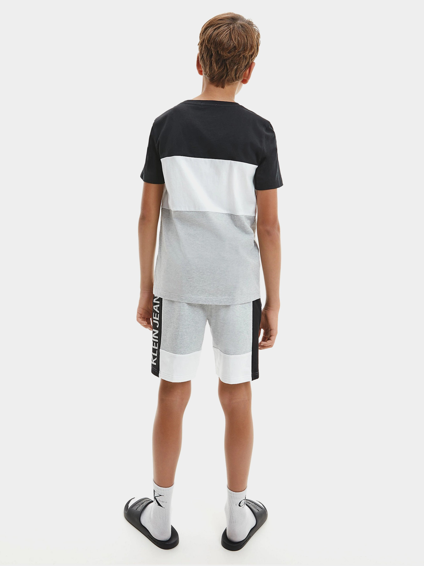 Футболки і поло Calvin Klein модель IB0IB00887-BEH Футболки і поло Calvin Klein модель IB0IB00887-BEH Фото