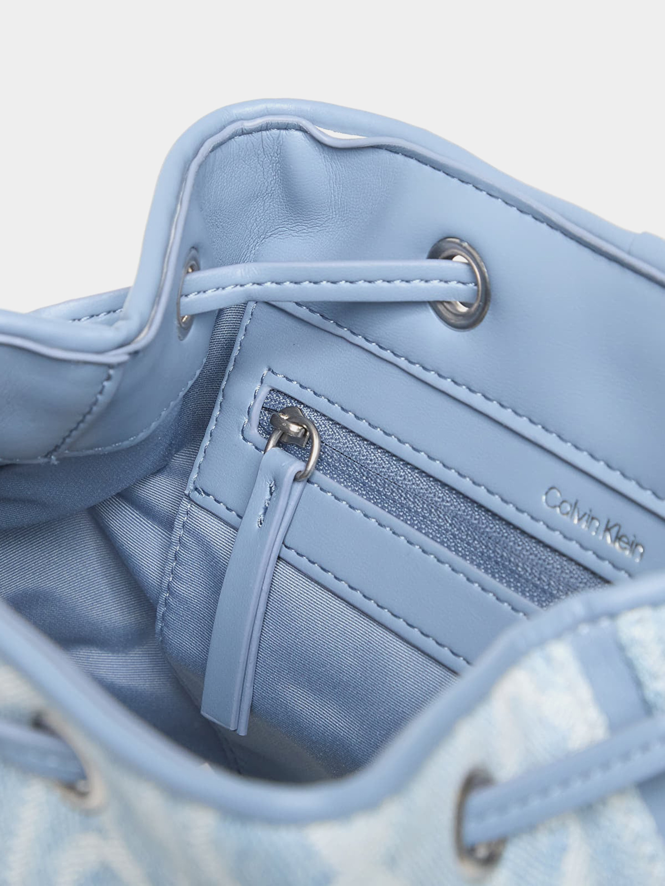 Calvin Klein LV04F3508G-YBZ модель LV04F3508G-YBZ Фото