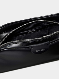 Сумки Calvin Klein MULTI COMPARTMENT CAMERA BAG модель LV04F3370G-UB1 Фото