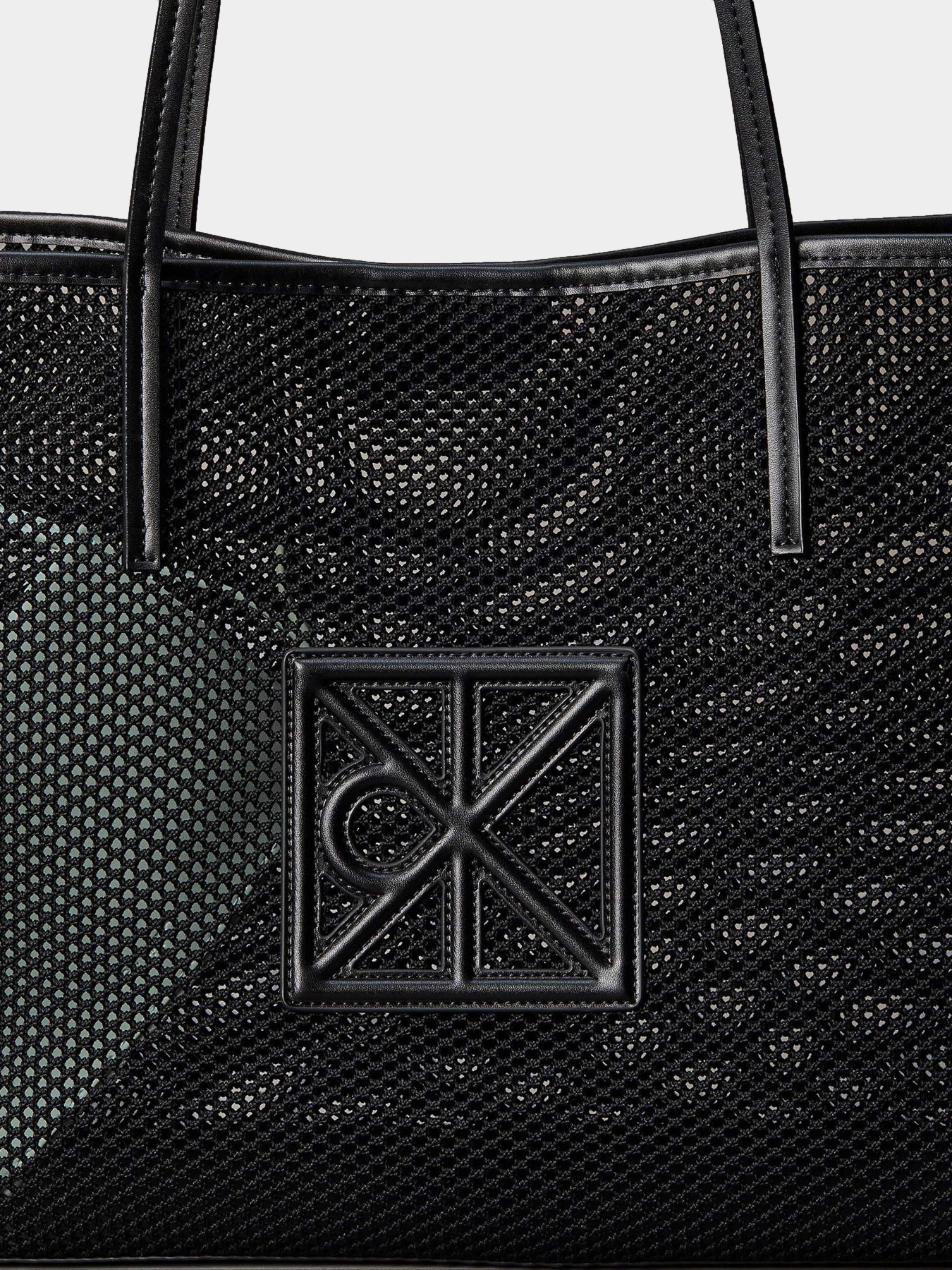 Сумки Calvin Klein EMBLEM MESH TOTE модель LV04F3380G-UB1 Фото