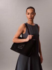 Сумки Calvin Klein EMBLEM MESH TOTE модель LV04F3380G-UB1 Фото