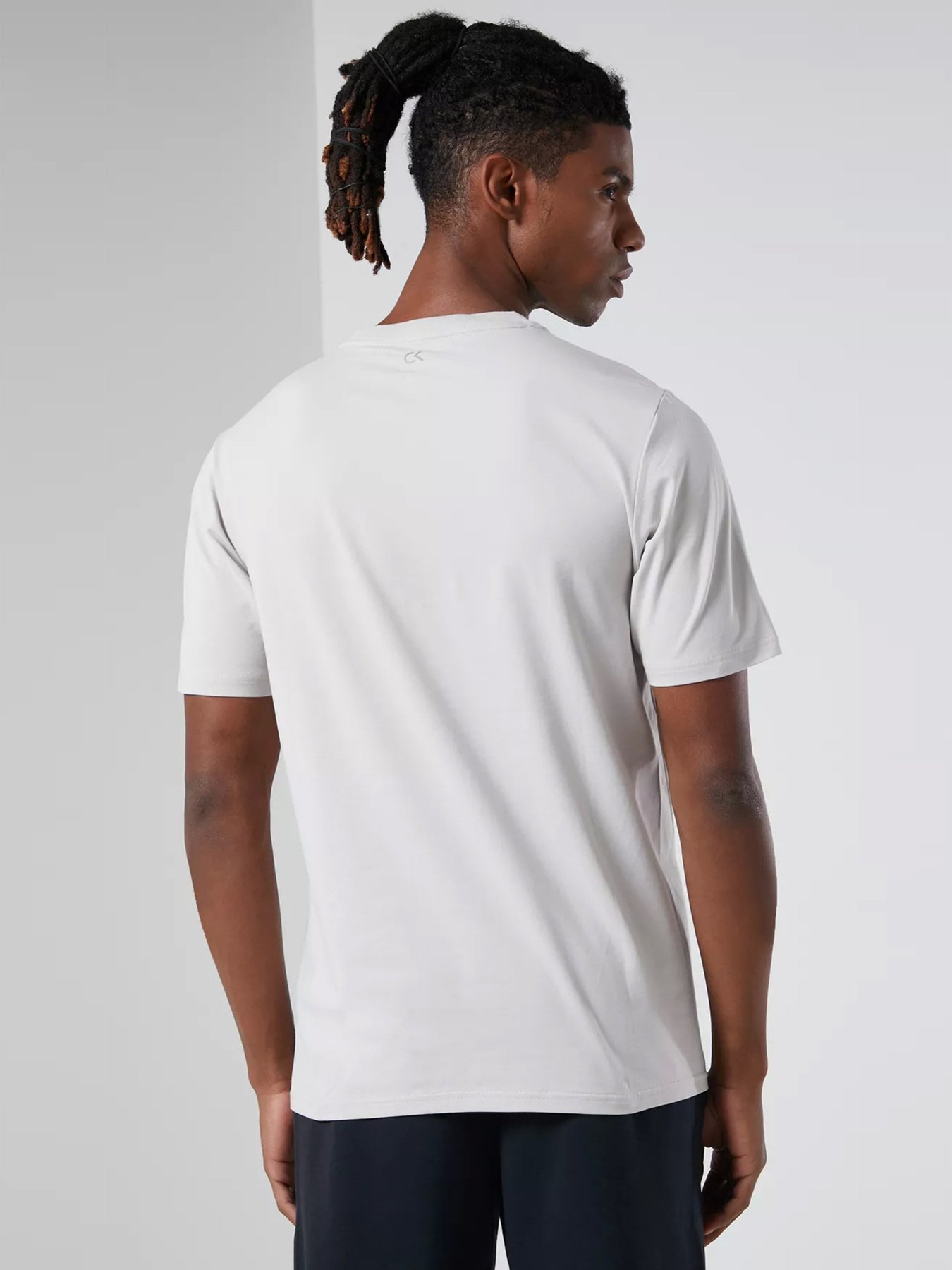 Футболка Calvin Klein модель 00GMS1K136-082 Фото