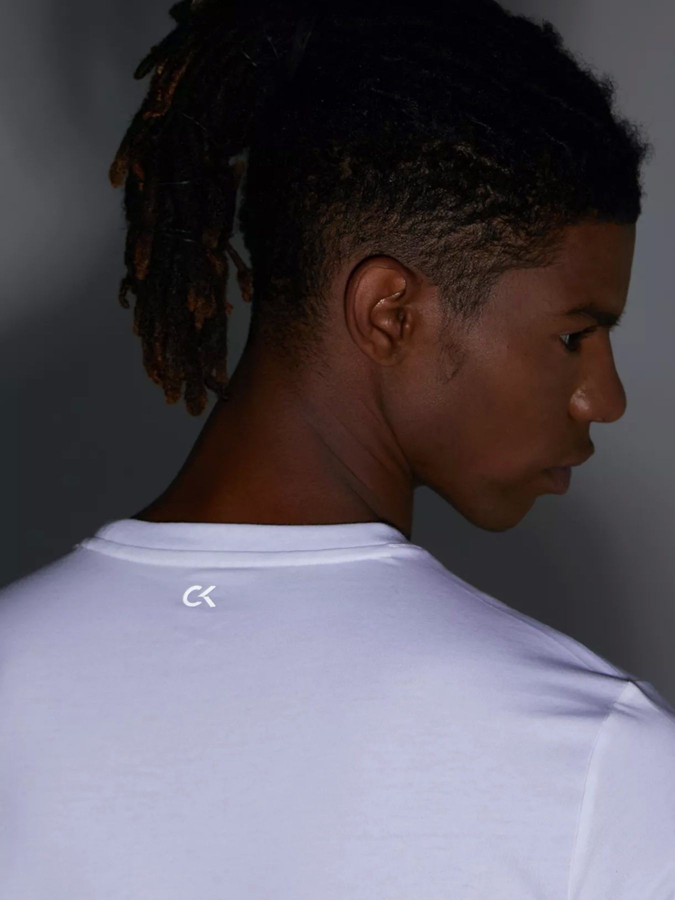 Футболки и поло Calvin Klein модель 00GMS1K153-100 Фото