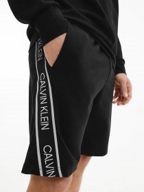 Повседневные шорты Calvin Klein модель 00GMS1S828-007 Фото