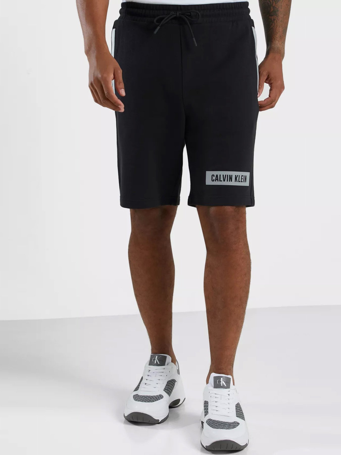 Повсякденні шорти Calvin Klein модель 00GMS1S856-007 Фото