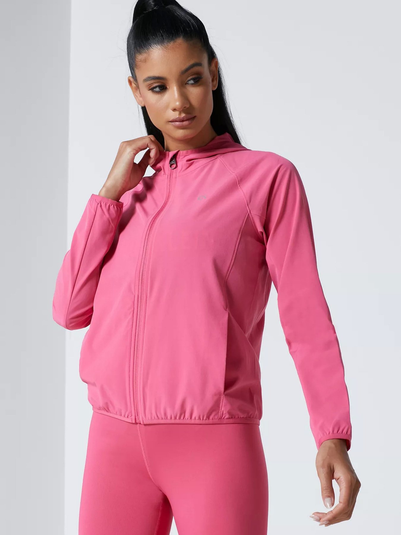 Ветровка Calvin Klein Wind модель 00GWF0O508-624 Фото