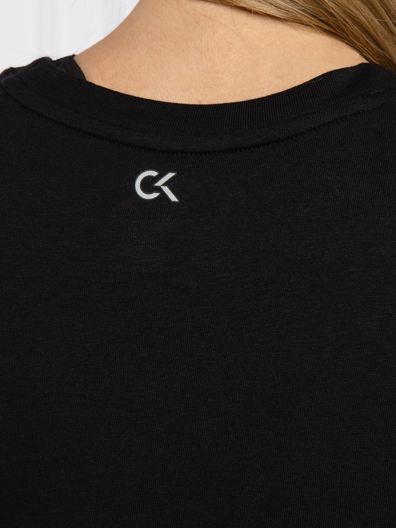 Футболки и поло Calvin Klein модель 00GWS1K109-007 Футболки и поло Calvin Klein модель 00GWS1K109-007 Фото