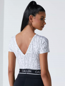 Футболки и поло Calvin Klein модель 00GWS1K145-143 Фото