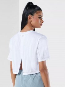 Спортивная футболка Calvin Klein модель 00GWS1K197-100 Спортивная футболка Calvin Klein модель 00GWS1K197-100 Фото