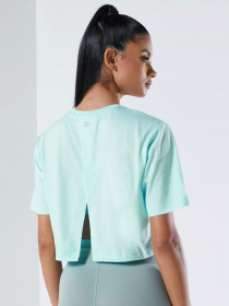 Спортивная футболка Calvin Klein модель 00GWS1K197-401 Спортивная футболка Calvin Klein модель 00GWS1K197-401 Фото