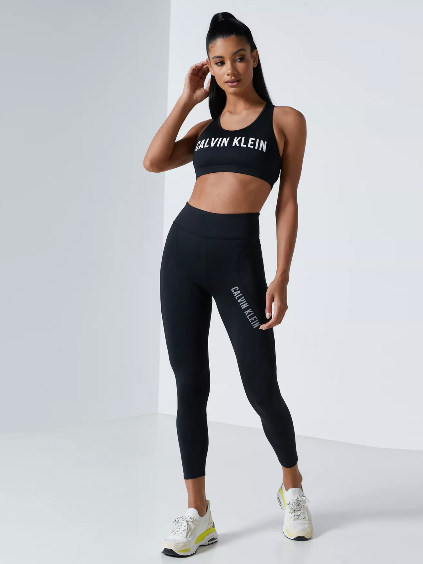 Спортивные леггинсы Calvin Klein модель 00GWS1L657-007 Фото