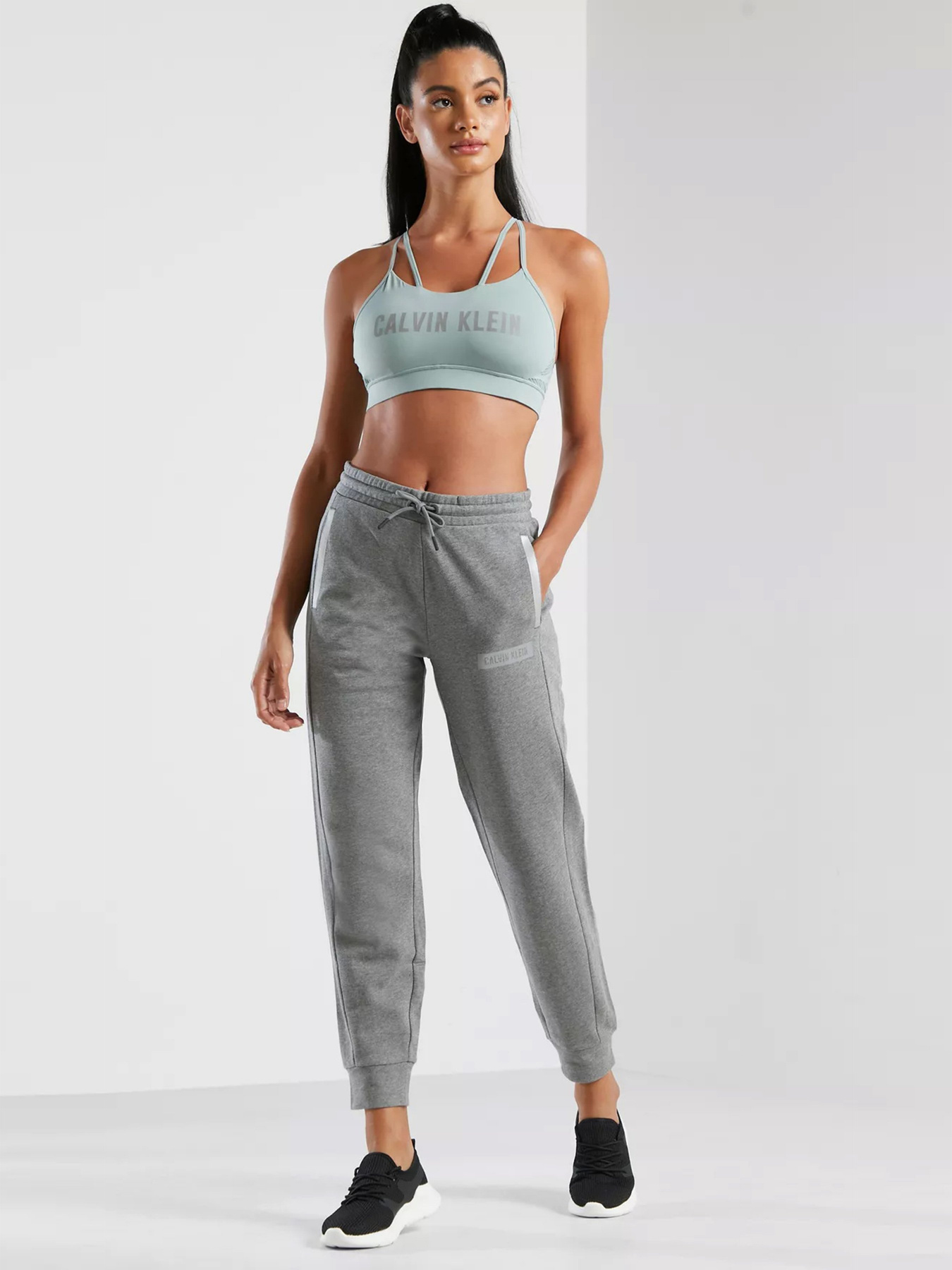 Спортивні штани Calvin Klein модель 00GWS1P631-077 Фото