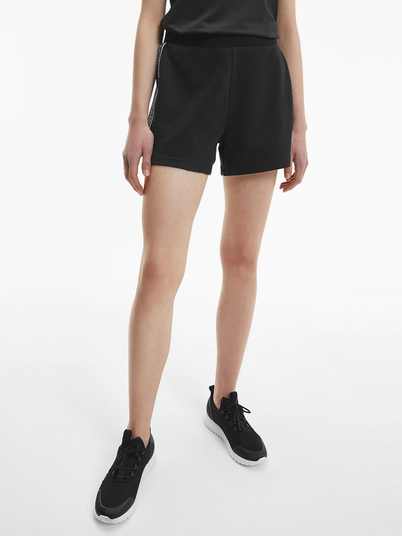 Шорты спортивные Calvin Klein Swimwear модель 00GWS1S895-007 Фото