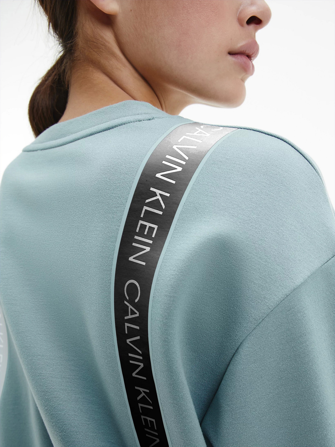 Свитшот Calvin Klein Croppped модель 00GWS1W368-314 Фото