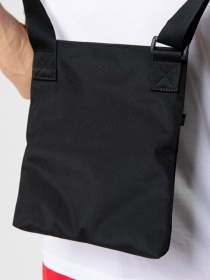 Мессенджер Calvin Klein модель K50K506347_BDS0 Фото