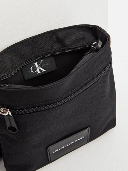 Мессенджер Calvin Klein модель K50K506470_BDS0 — фото 4 - INTERTOP