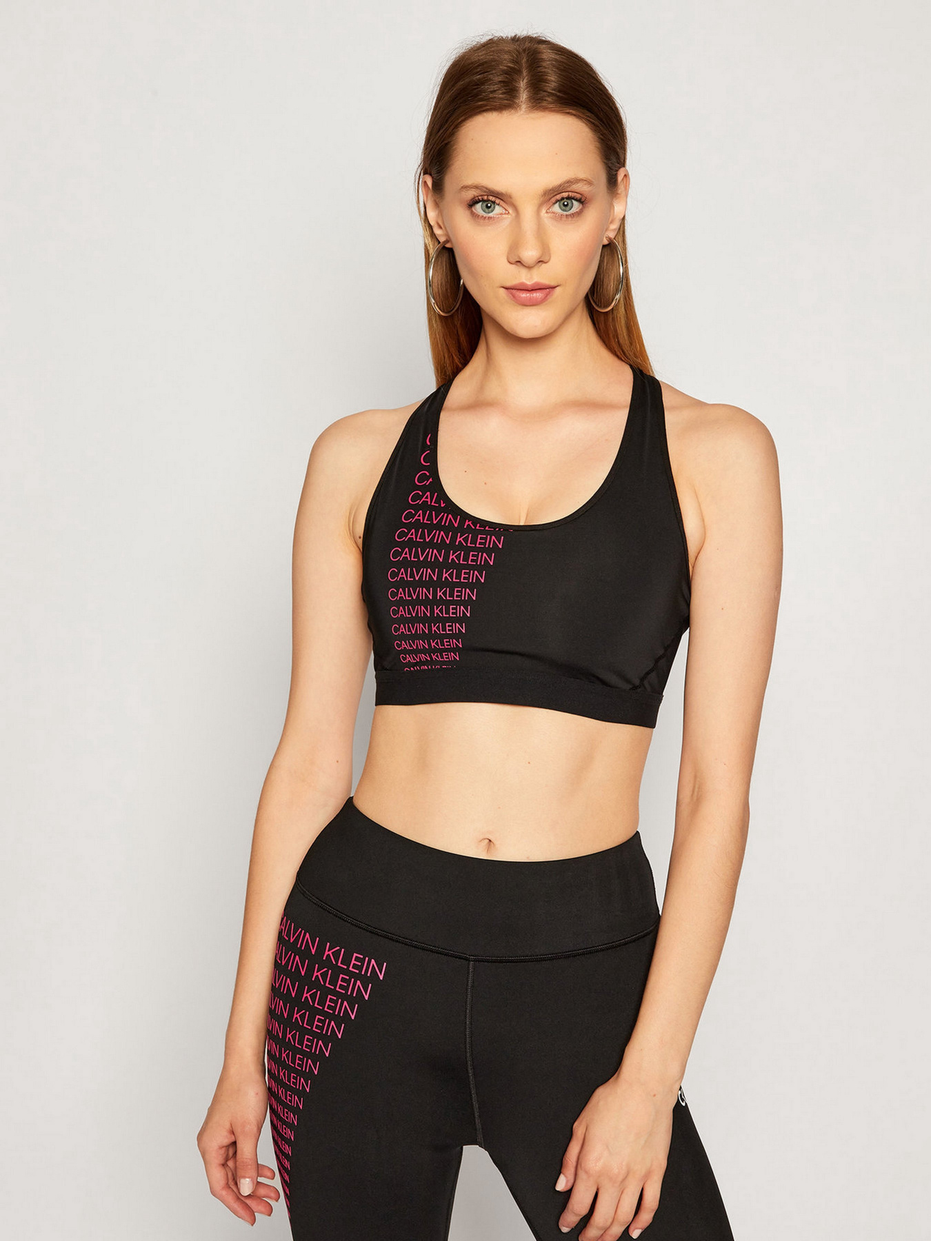 Топ спортивный Calvin Klein Medium Support модель 00GWT0K118-007 Фото