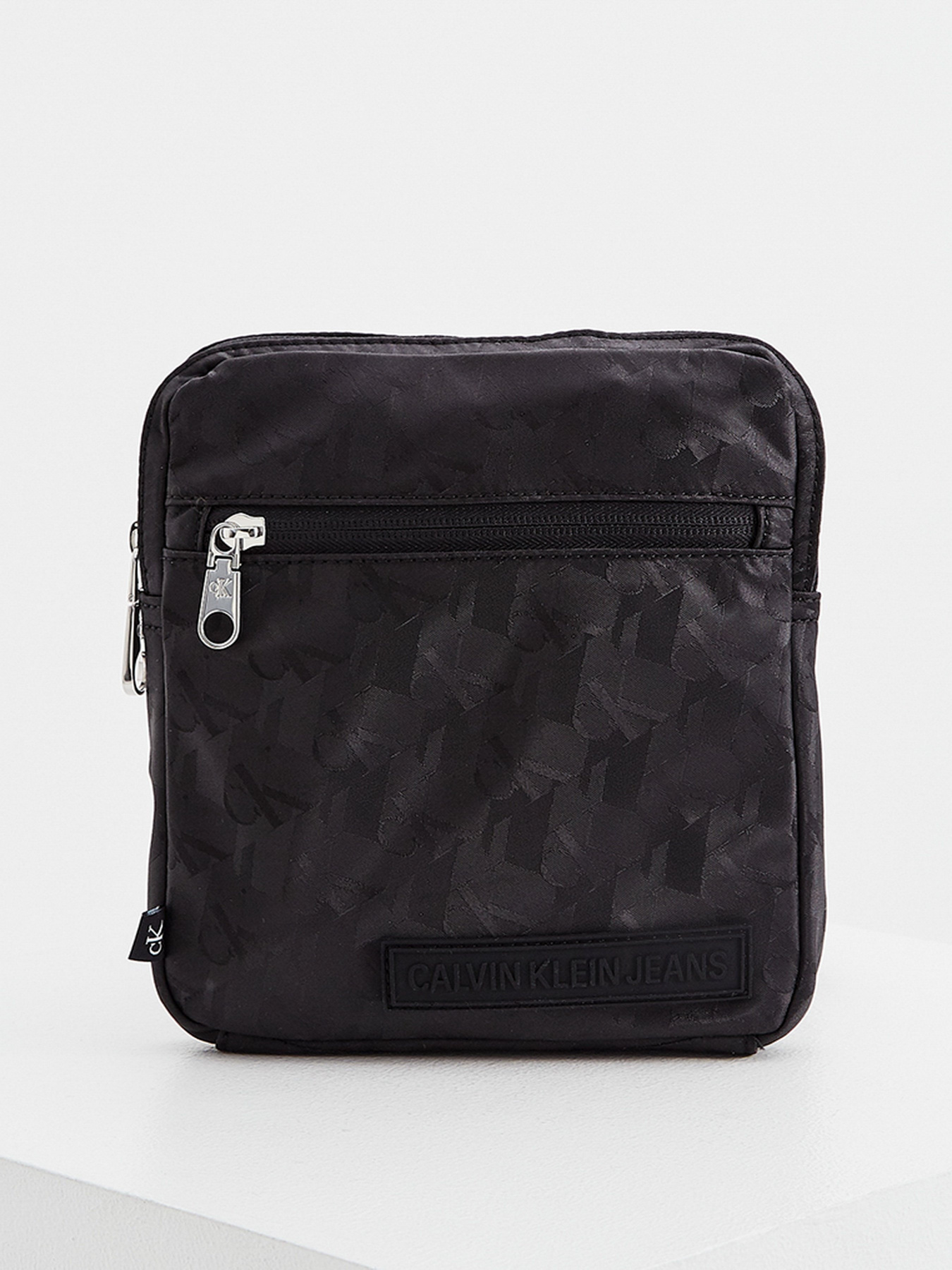 Крос-боді Calvin Klein модель K50K506472_BDS0 Фото