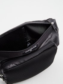 Крос-боді Calvin Klein модель K50K506640_BDS0 Фото