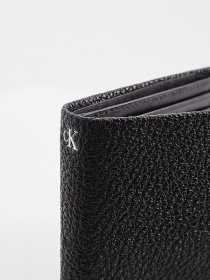 Гаманець Calvin Klein модель K50K506793_BDS0 Фото