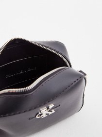 Кросс-боди Calvin Klein модель K60K607485_BDS0 Фото