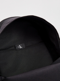 Рюкзаки Calvin Klein Round BP40 модель K60K607576_BDS0 Фото