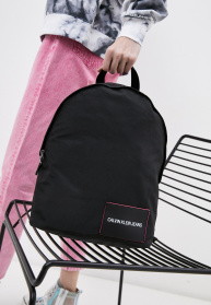 Рюкзаки Calvin Klein Round BP40 модель K60K607576_BDS0 Фото