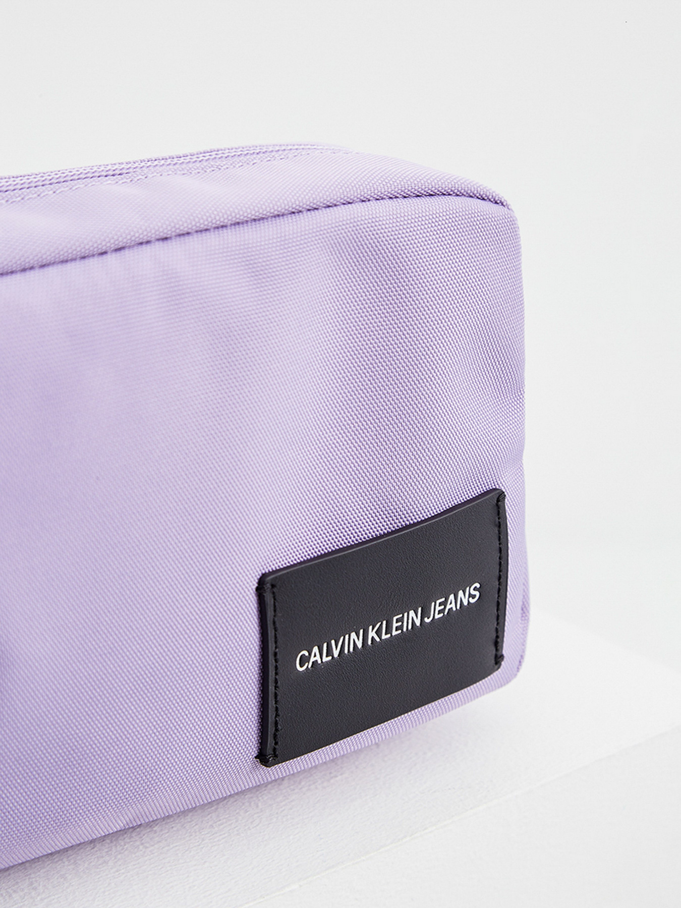 Крос-боді Calvin Klein модель K60K607577_V0K0 Фото