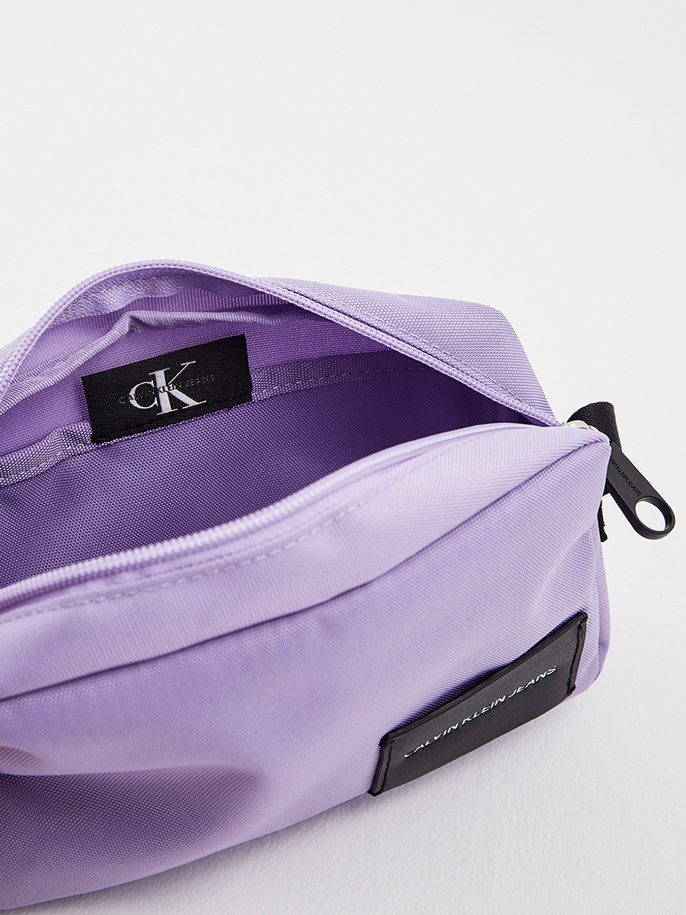 Крос-боді Calvin Klein модель K60K607577_V0K0 Фото