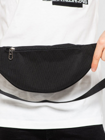 Поясна сумка Calvin Klein модель K50K506130_BDS0 Фото
