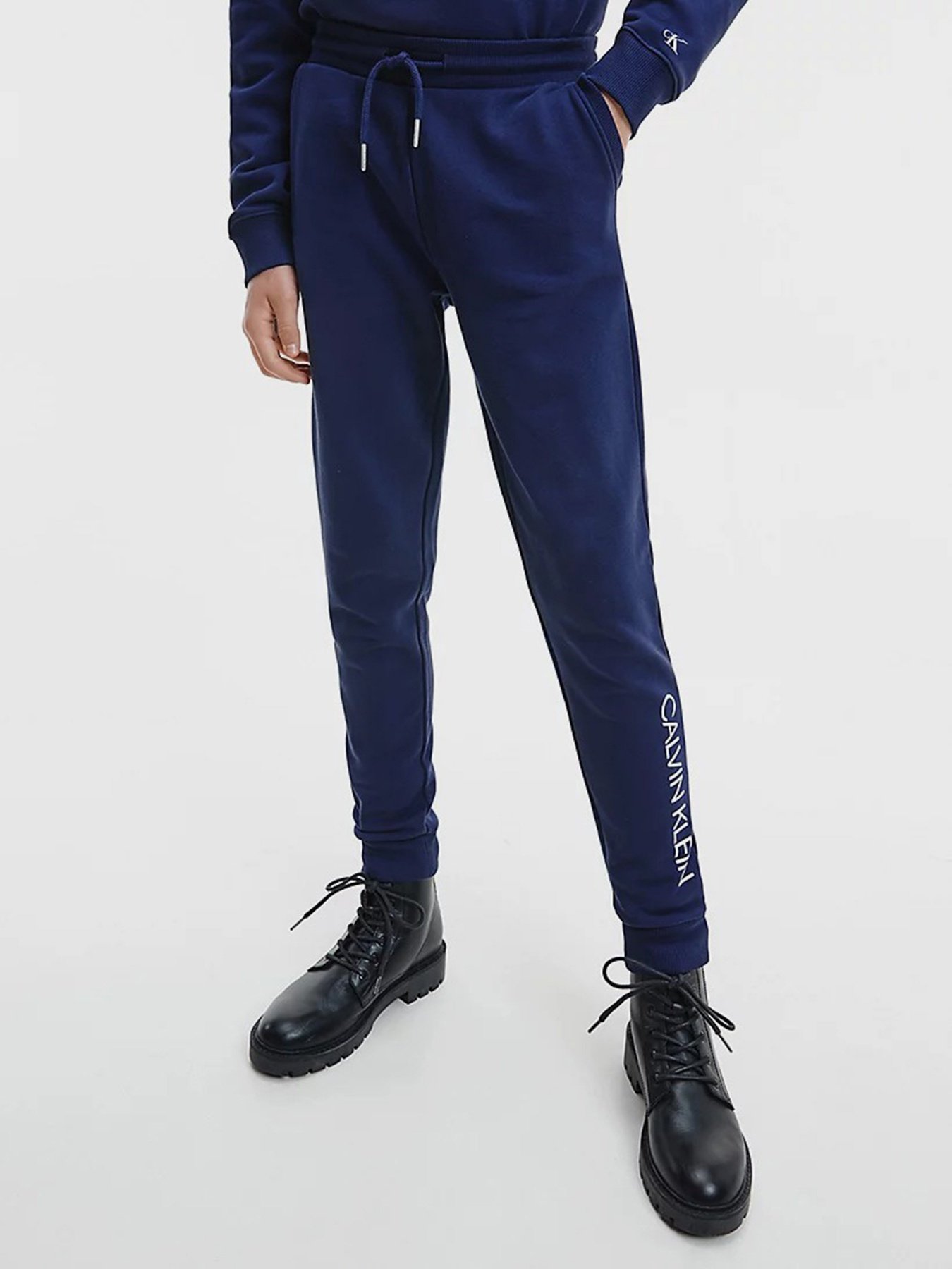 Спортивный костюм Calvin Klein модель IB0IB00951-CIK Фото