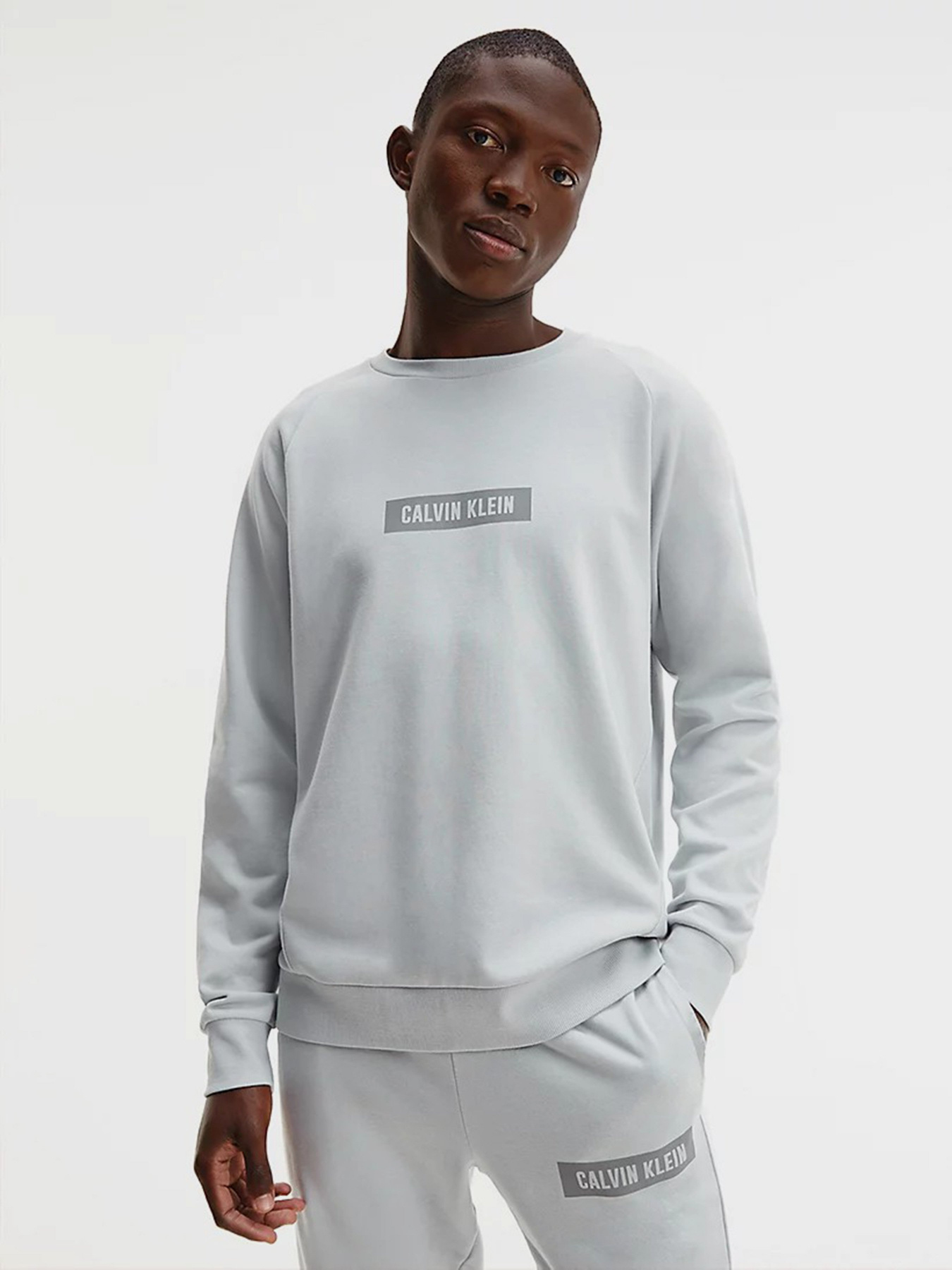 Джемпер Calvin Klein модель 00GMS1W360-004 Фото