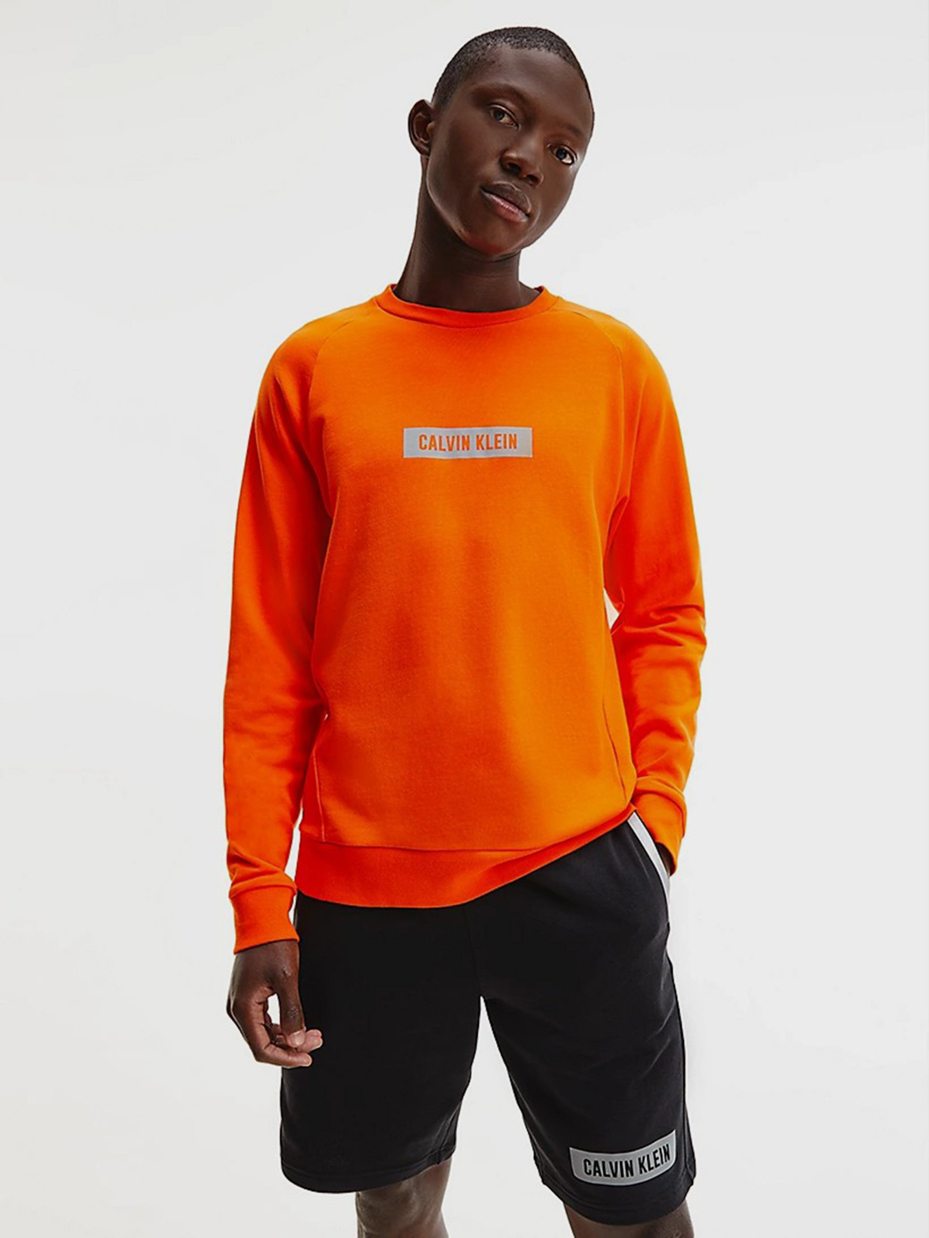 Calvin Klein 00GMS1W360-843 модель 00GMS1W360-843 Calvin Klein 00GMS1W360-843 модель 00GMS1W360-843 Фото