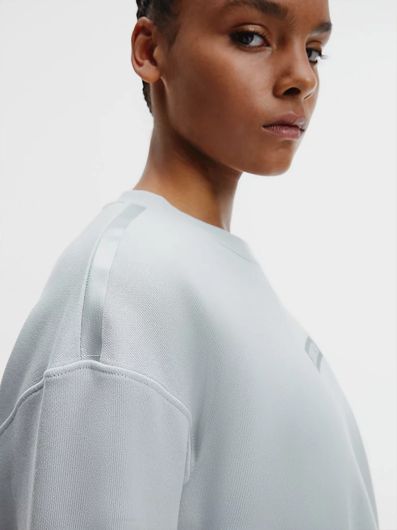 Calvin Klein 00GWS1W302-004 модель 00GWS1W302-004 Calvin Klein 00GWS1W302-004 модель 00GWS1W302-004 Фото