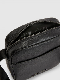 Мессенджер Calvin Klein модель K50K506314_BAX Фото