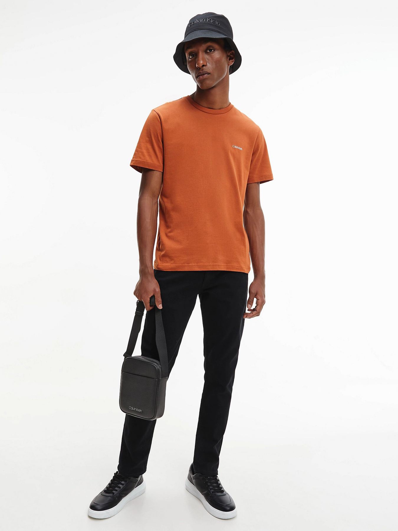 Мессенджер Calvin Klein модель K50K506314_BAX Фото