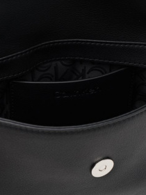 Крос-боді Calvin Klein модель K60K608170_BAX Фото