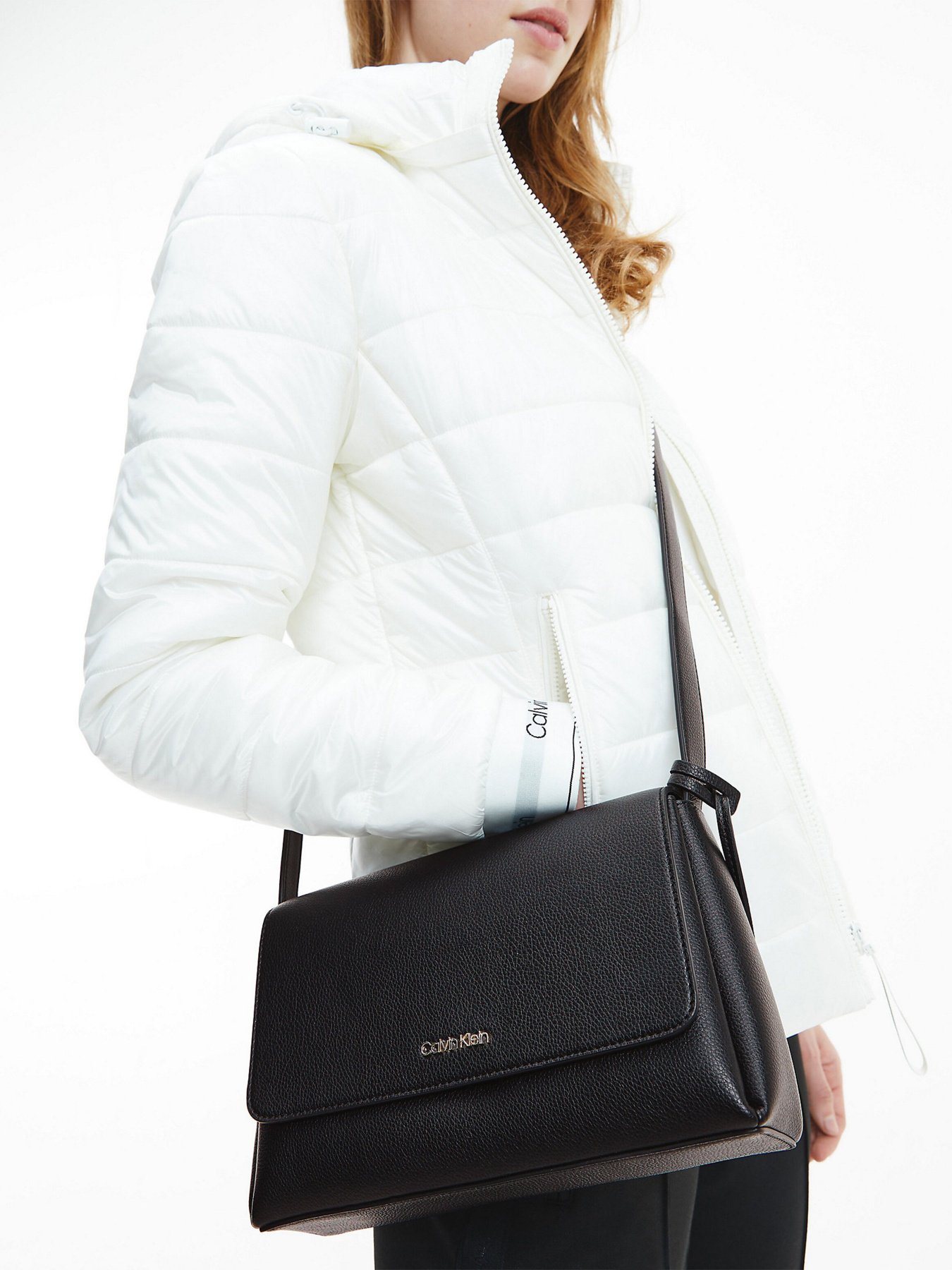 Кросс-боди Calvin Klein модель K60K608181_BAX Фото