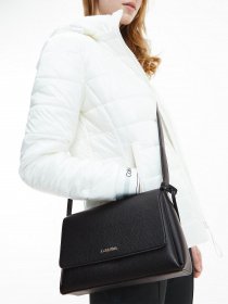 Кросс-боди Calvin Klein модель K60K608181_BAX Фото