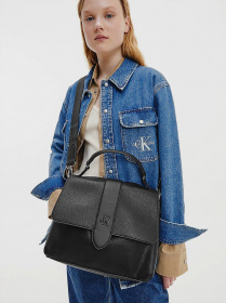 Сумка Calvin Klein модель K60K608229_BDS Фото