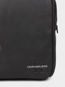 Мессенджер Calvin Klein модель K50K507216_BDS Фото