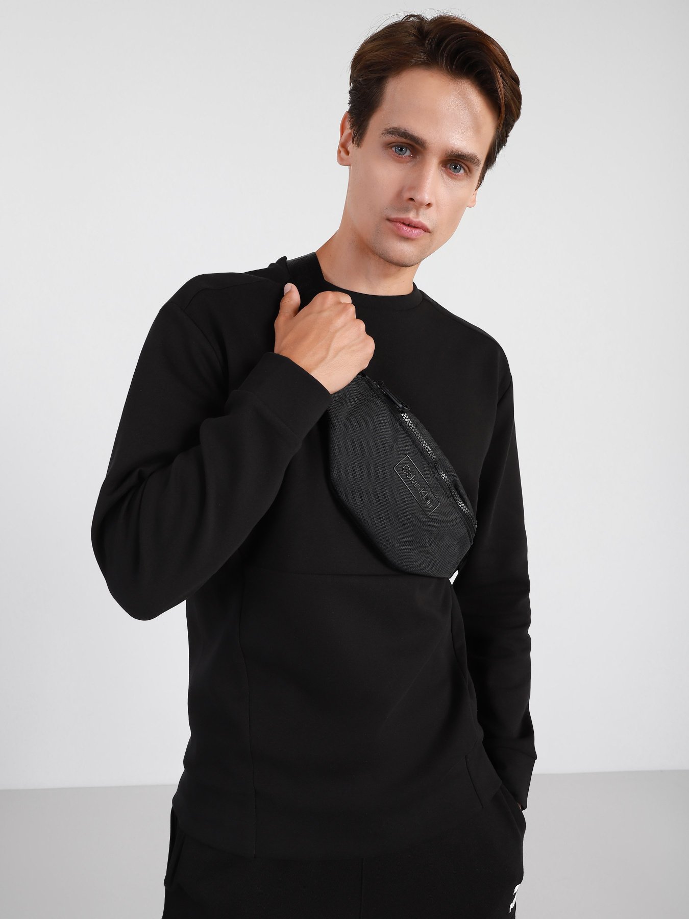 Поясная сумка Calvin Klein модель K50K507297_BAX Фото