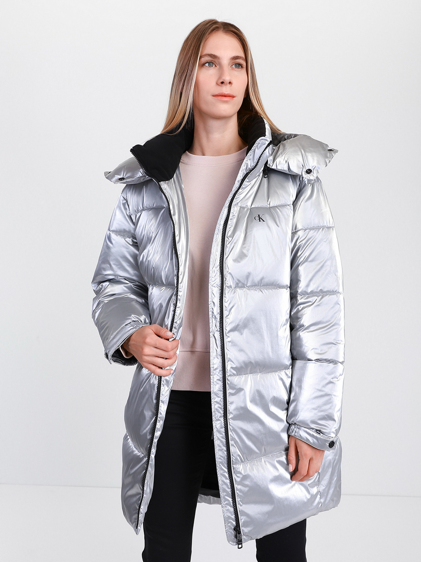 Зимняя куртка Calvin Klein модель J20J216872_0IM Фото